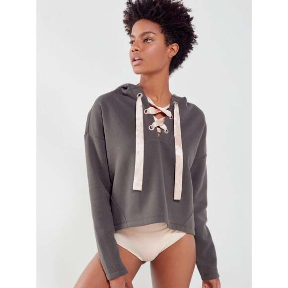 Urban Outfitters Out from Under Lace Up Cropped Hoodie Sz M - Picture 5 of 5